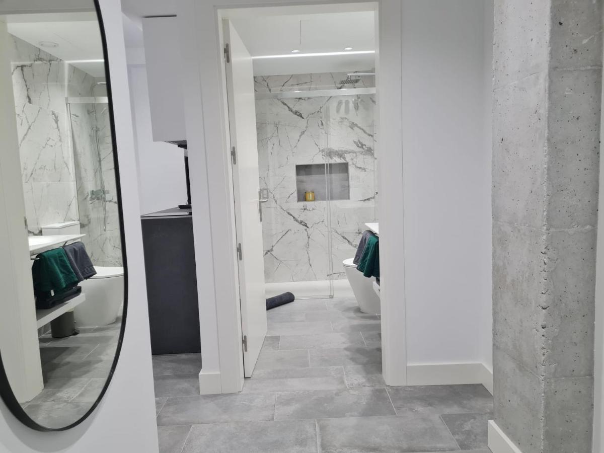 Aparthotel LoftinMálaga Extérieur photo