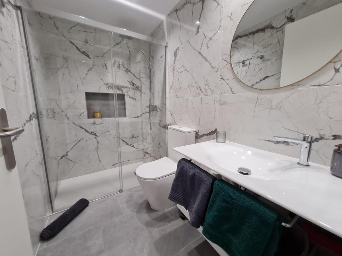 Aparthotel LoftinMálaga Extérieur photo