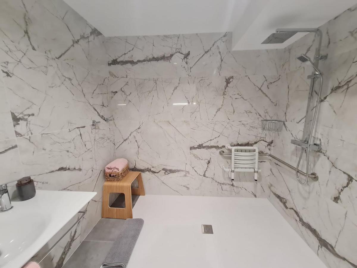 Aparthotel LoftinMálaga Extérieur photo