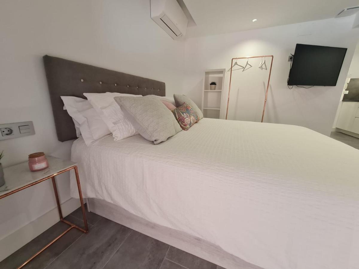 Aparthotel LoftinMálaga Extérieur photo