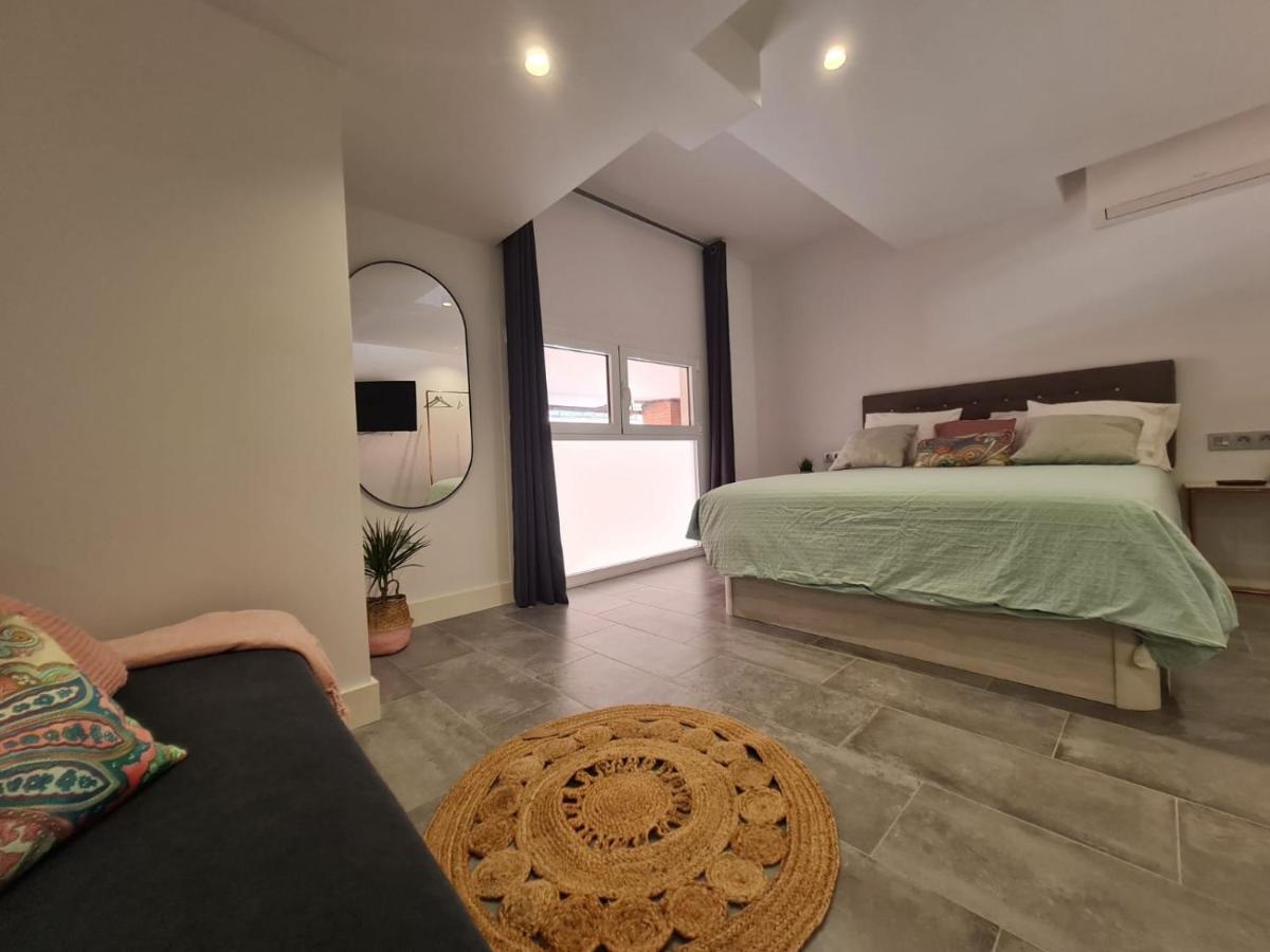 Aparthotel LoftinMálaga Extérieur photo