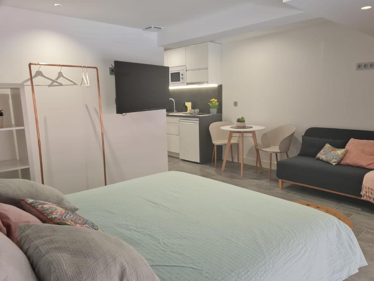 Aparthotel LoftinMálaga Extérieur photo