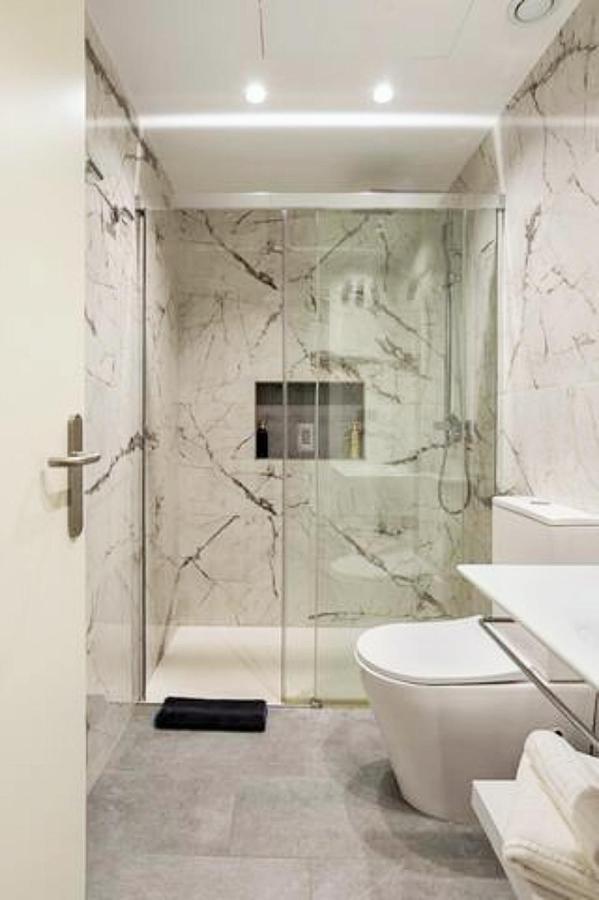 Aparthotel LoftinMálaga Extérieur photo